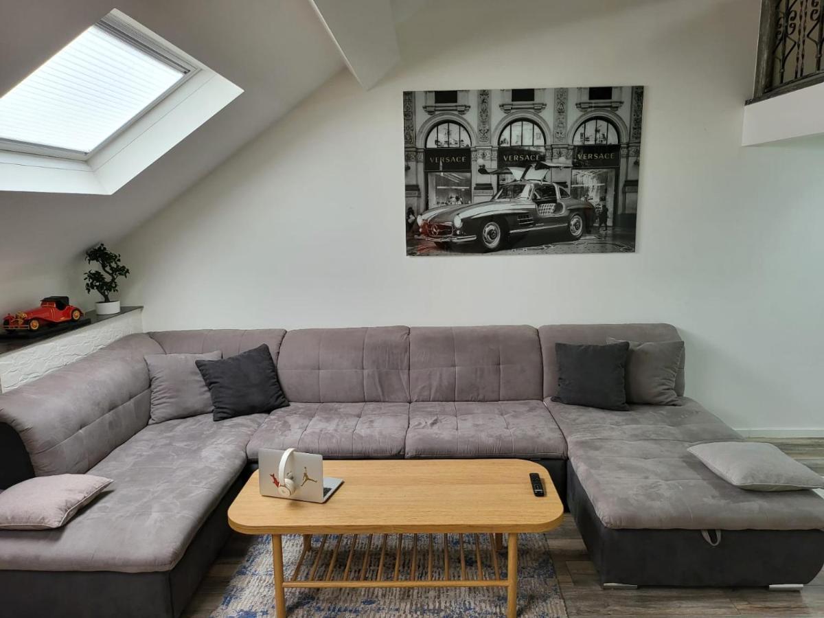 Appartement Duplex Elegant Situe A 1min De La Gare Du Nord
